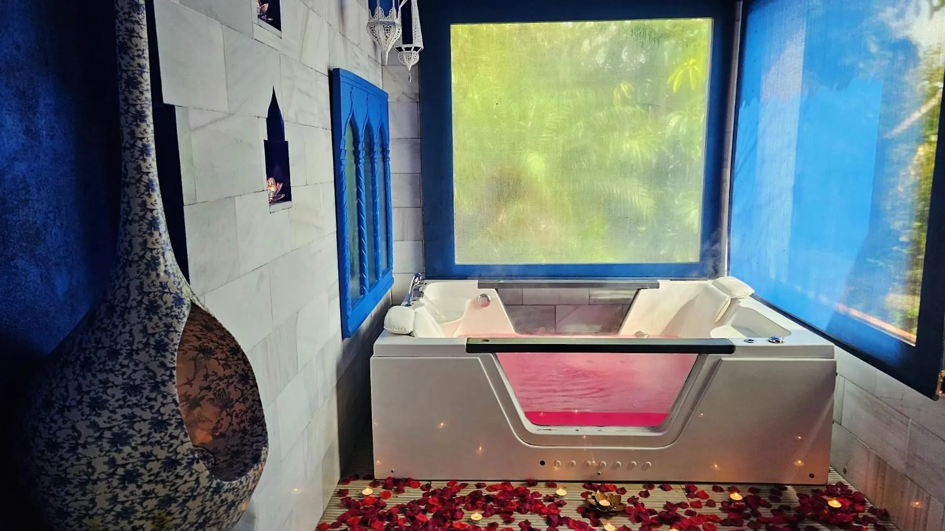 Casa Privada Para Dos Con Jacuzzi Y Piscina Malaga contacts